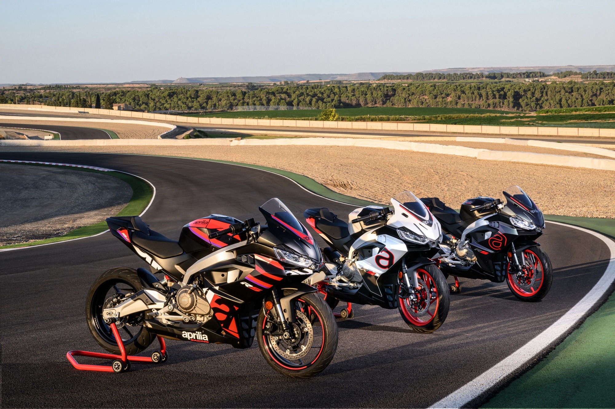Aprilia-RS457-Diffrent Colour Option