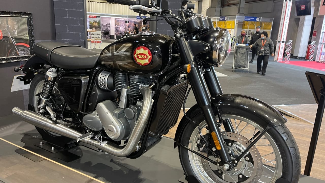 Mahindra BSA Gold Star 650 New Retro Modal