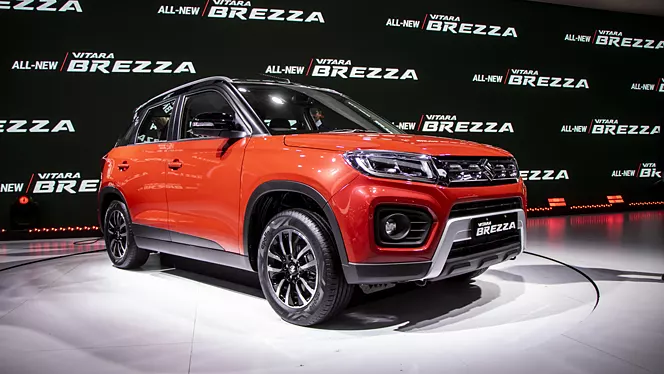 marutisuzuki-brezza-right-front